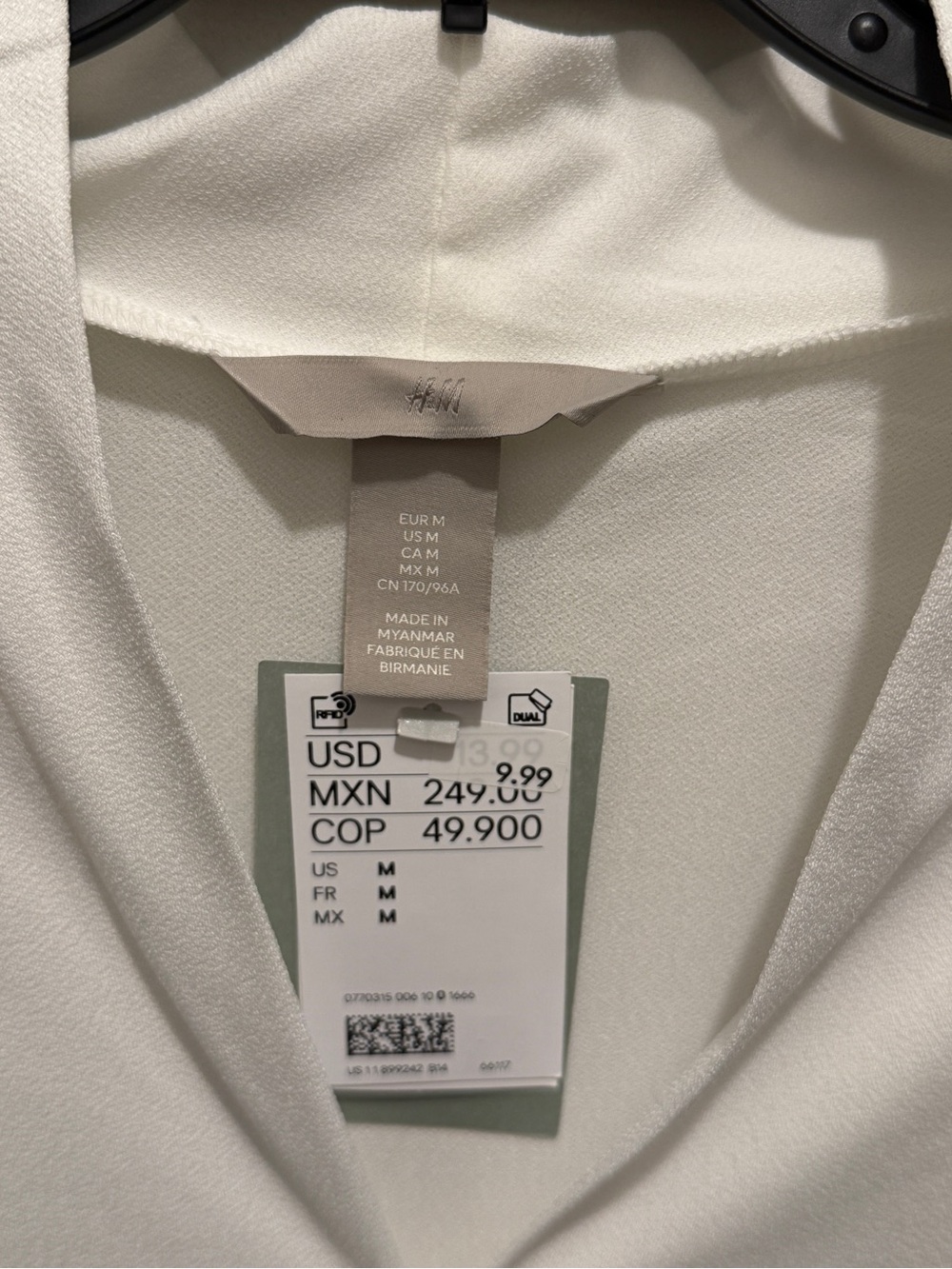 H&M White V-Neck Blouse New with tags - Picture 3 of 4